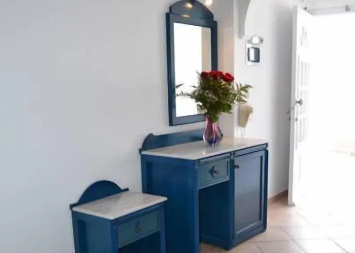 B Appartement Fira (Santorini)