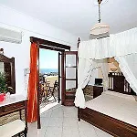B Apartment *