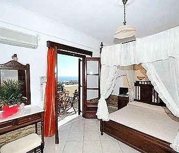 B Apartment *